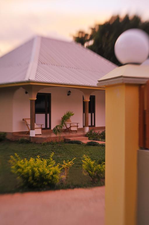Etoile Labrine Guest House لا ديج المظهر الخارجي الصورة